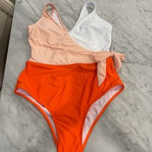 One piece swimsuit